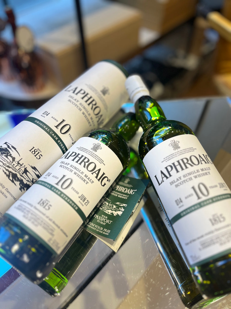 Laphroaig 10YO Cask Strength 2021 Single Malt Scotch Whisky 58.6%, 70 cl